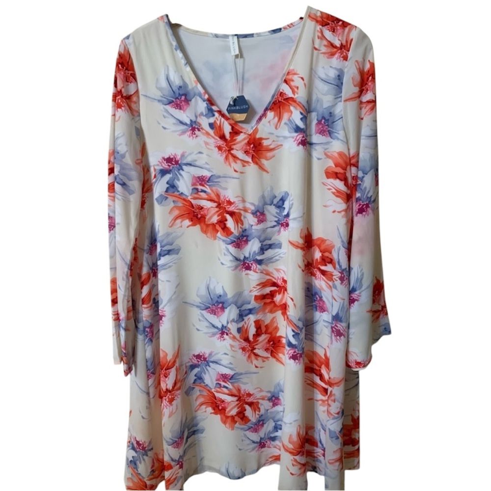 New Pink Blush floral print v-neck  lined dress